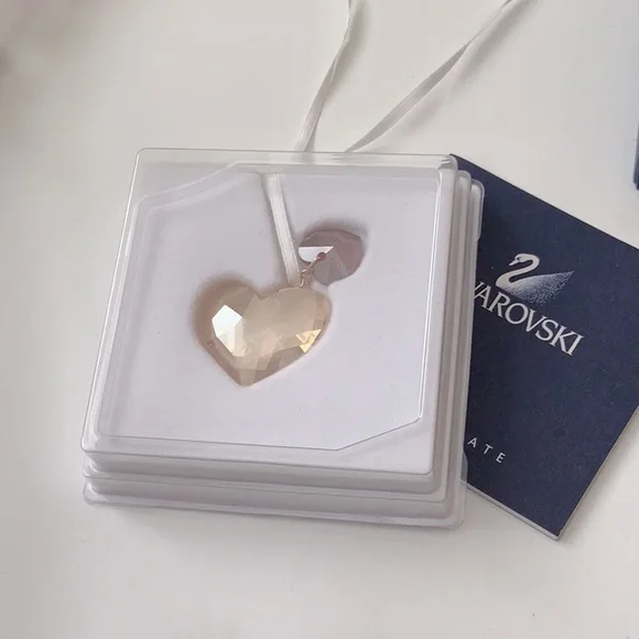 Beautiful New Retired Swarovski Two Colour Hearts Necklace/Ornament. - Picture 3 of 6
